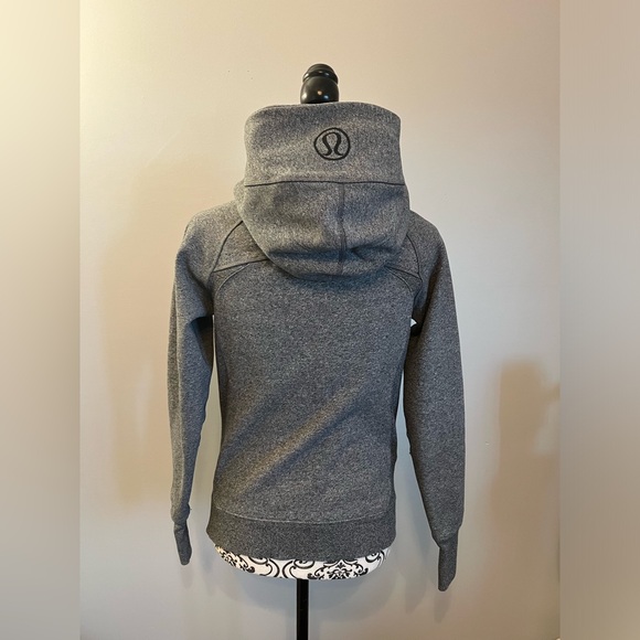 Lululemon Scuba *stretch - Picture 2 of 6